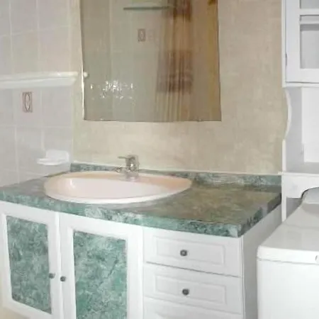 Appartement Charmant A Cagnes-Sur-Mer - 38 M² - Piscine Daire Cagnes-sur-Mer
